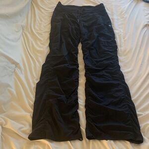 lululemon athletica Women’s dance studio straight leg pant